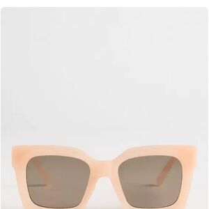 Elegant Peach Sunglasses
